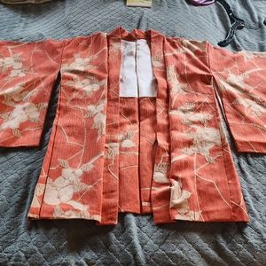A SILK KIMONO 👘 /NEVER WORN